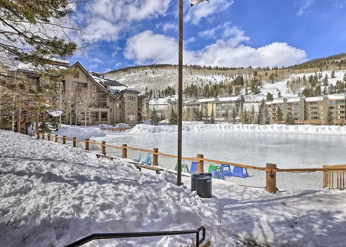 Walk To American Eagle Lift: Holiday home